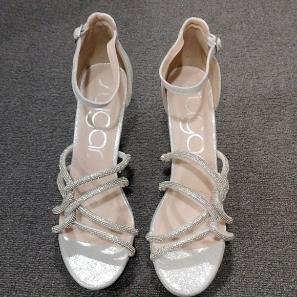 Sugar Women's Petal Dress Sandals 8.5 M White - Picture 3 of 6